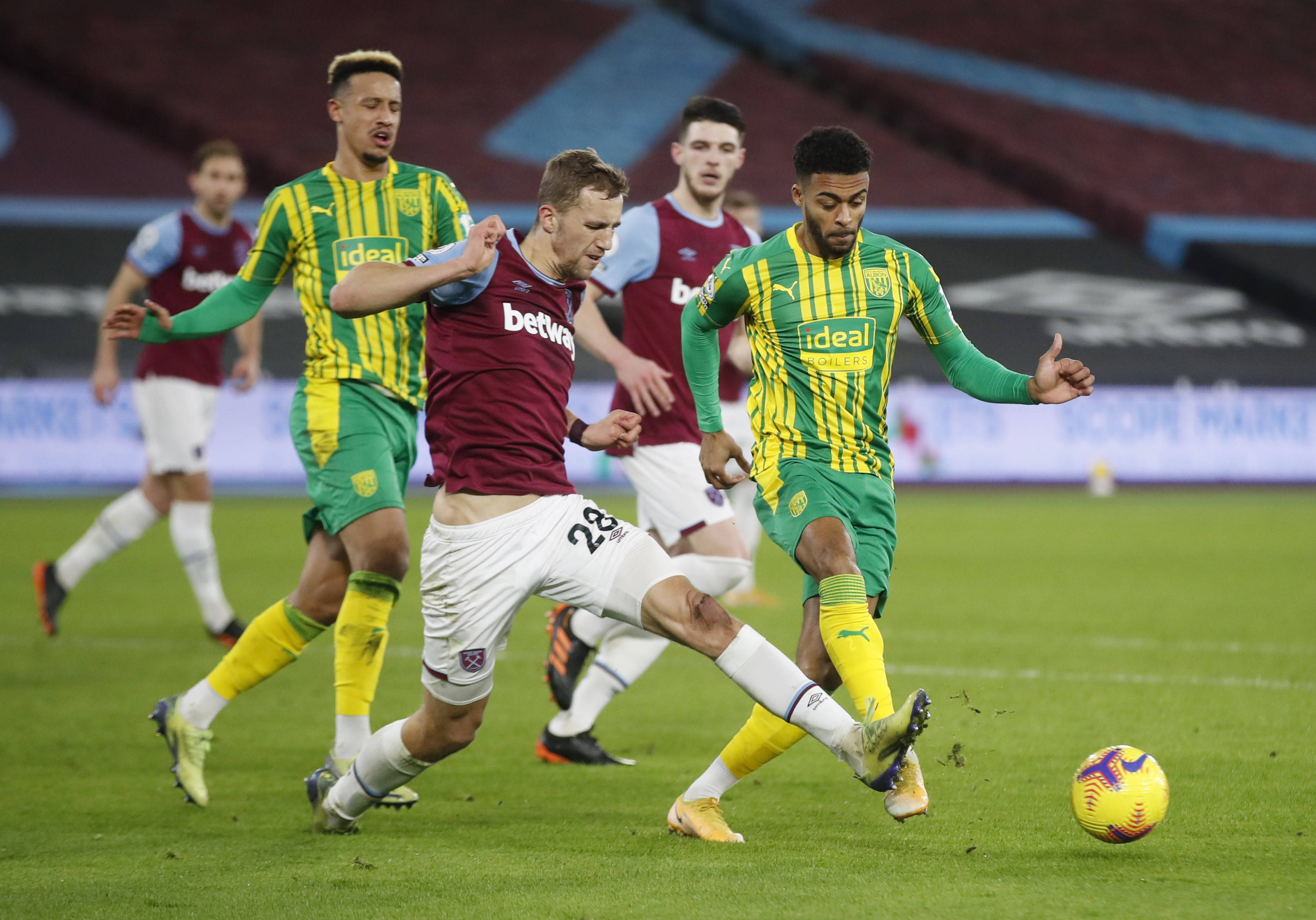 王馨迎则强 王馨迎则强